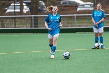 Bild 126 - wCJ VfL Pinneberg - Eimbuettler TV : Ergebnis: 1:1